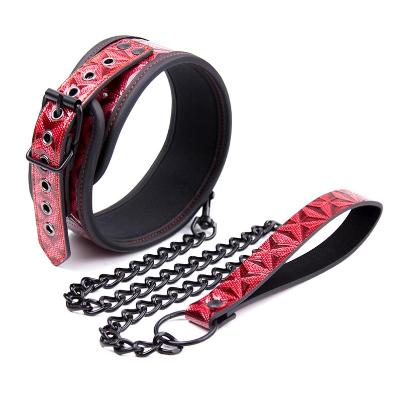 DIAMOND LINE ADJUSTABLE COLLAR WITH LEASH DIAMOND VEGAN LEATHER